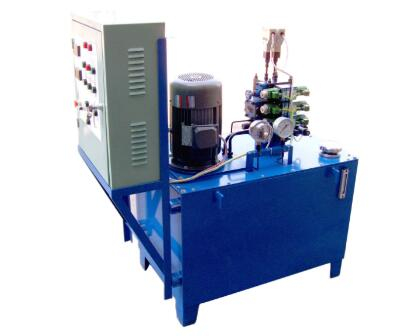 <a href=http://www.xindao1.cn/news_article?news_id=116>液壓設備</a>